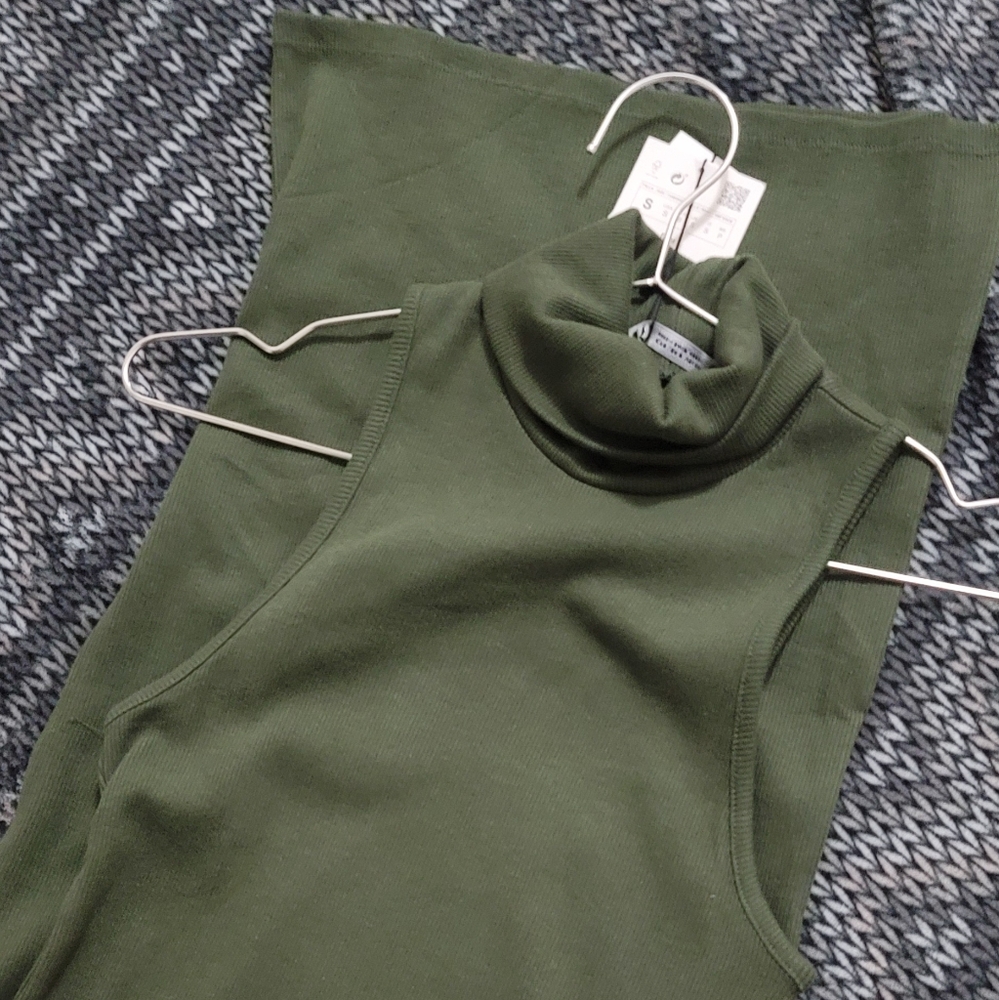 Zara Dress - Picture 4 of 6